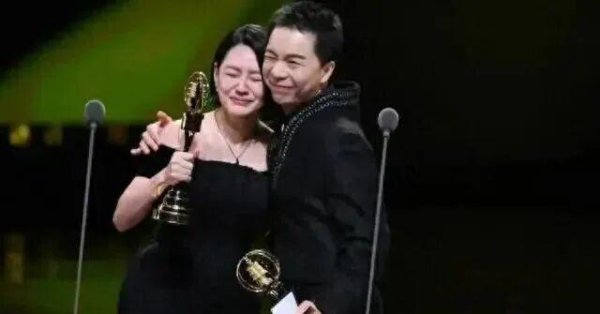 广盛配资 大S去世266天后，小S面相变了